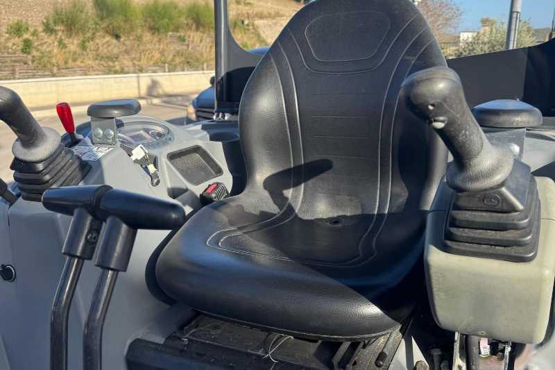 OmecoHub - Immagine BOBCAT E19